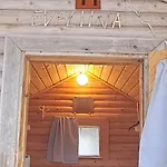 مكان تخييم Kangasjoki Riverside Camp