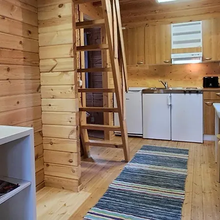 Finn Kangasjoki Κάμπινγκ